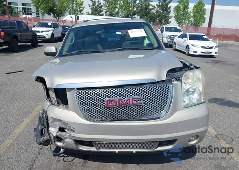 2007 GMC Yukon Denali z USA, uszkodzony, nr VIN 1GKFK63887J239264